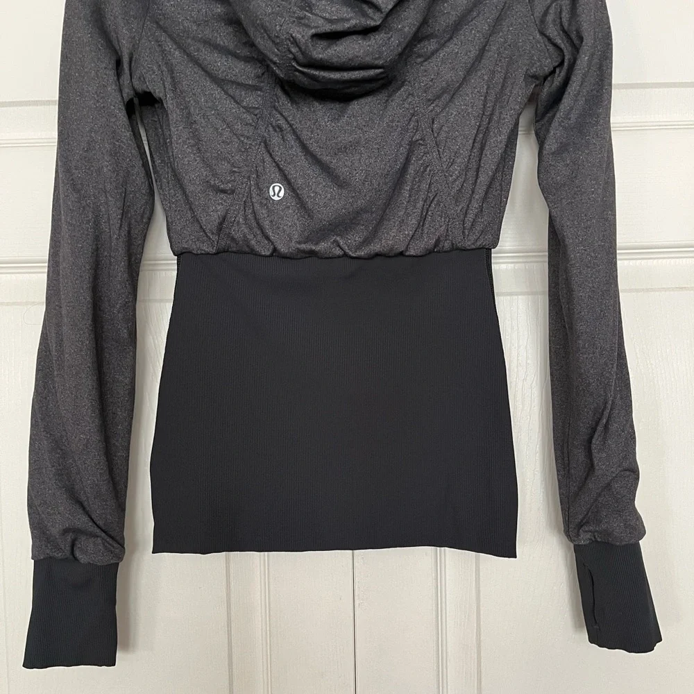 {Lululemon} Dance Studio Reversible Jacket in Black - Women's 4 ruffled